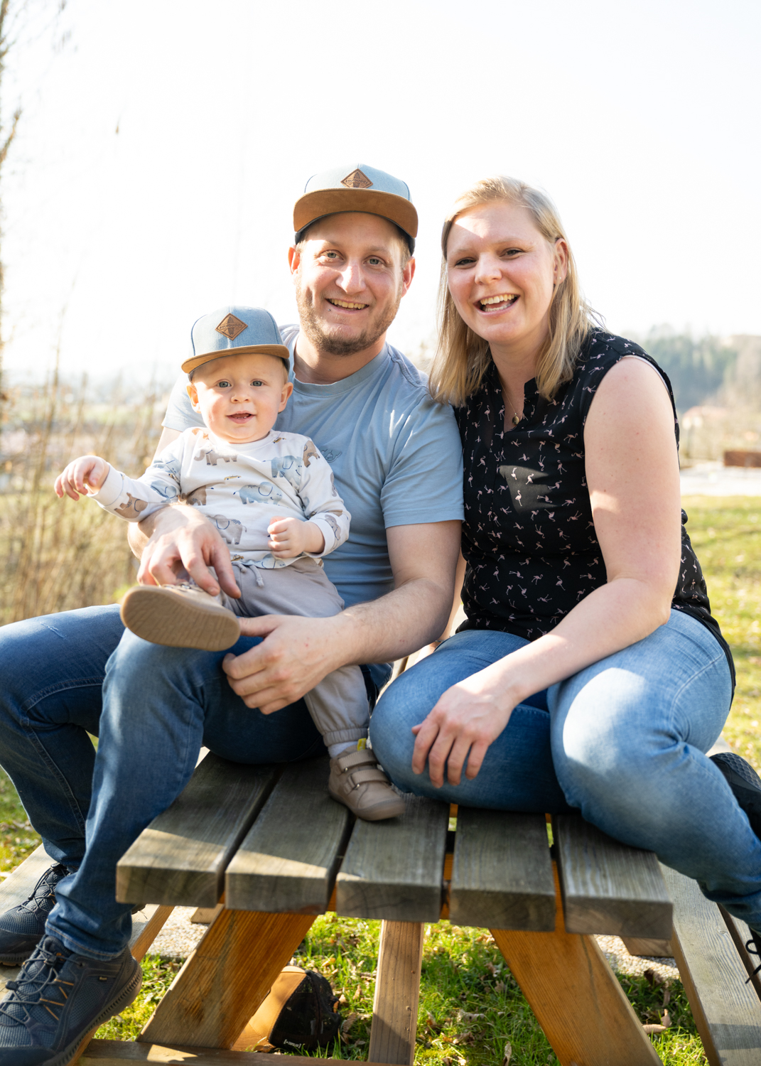 Familienfoto im Garten, Homeshooting